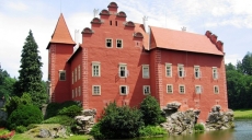 Pohádkové hrady a zámky: Zlatovláska na zámku Červená Lhota
