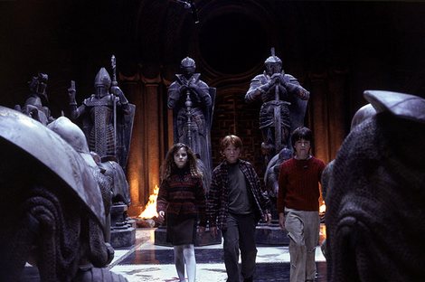 Harry, Ron a Hermiona se rozhodli ochránit Kámen mudrců