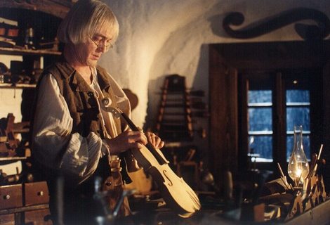 Johan vyrobil housle pro svého syna